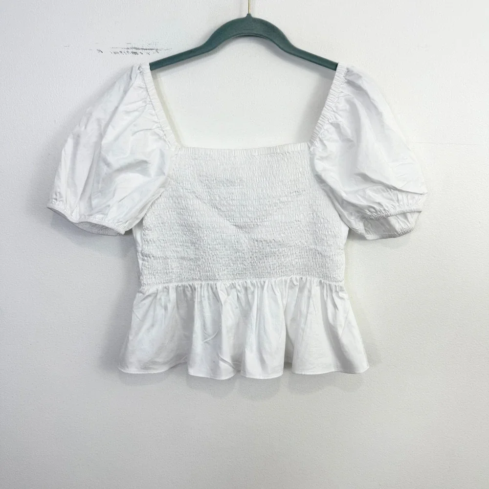 ASTR The Label White Bow Front Puff Sleeve Peplum Top Size M